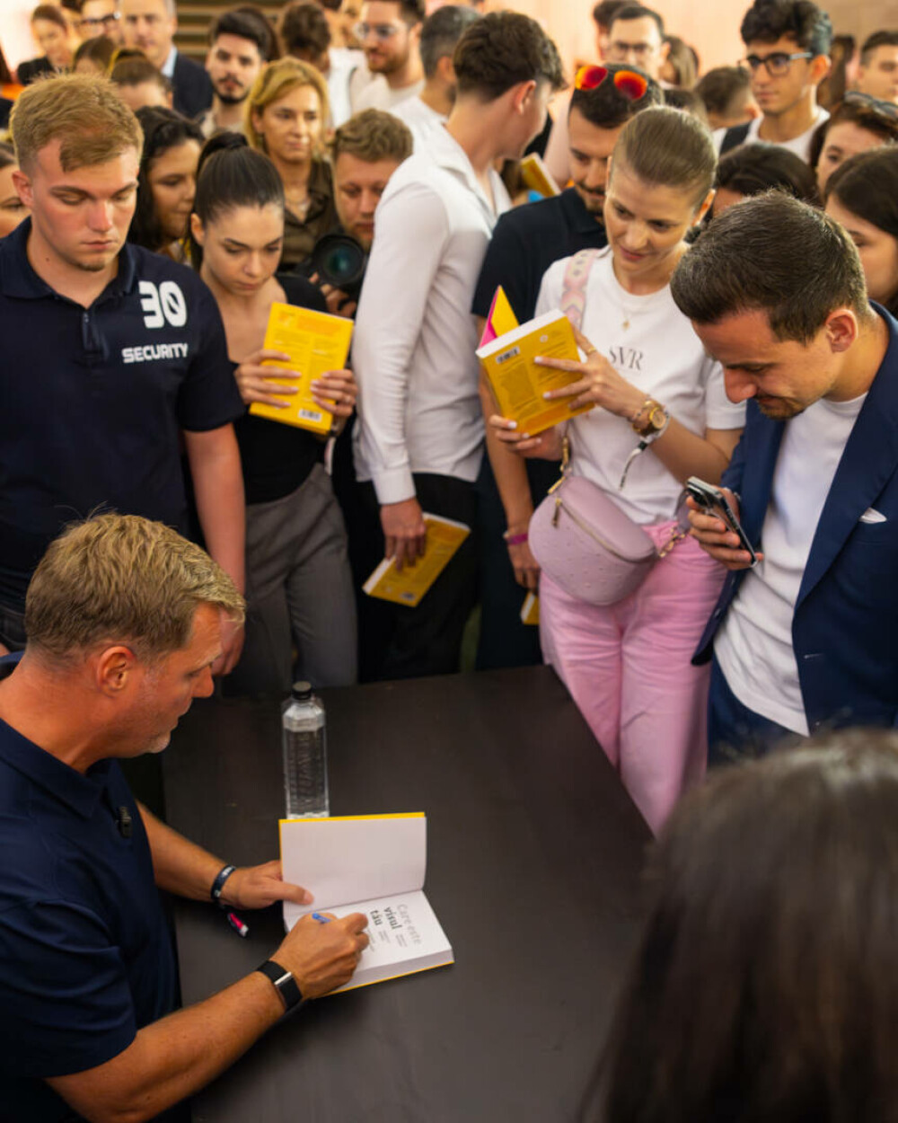 Ziua 3 la FOMO. Lecții directe de la fondatori, investitori și creatori care nu se tem să spună lucrurilor pe nume - Imaginea 5