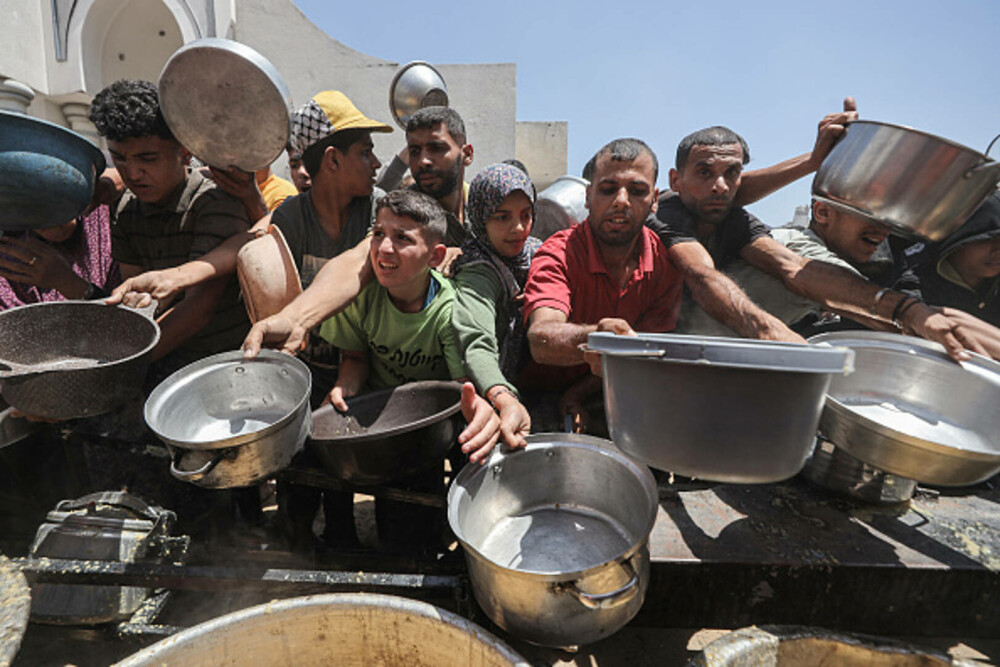 Secretarul general al ONU: Palestinienii din Fâşia Gaza sunt supuşi în prezent celei mai crude perioade a acestui război - Imaginea 1
