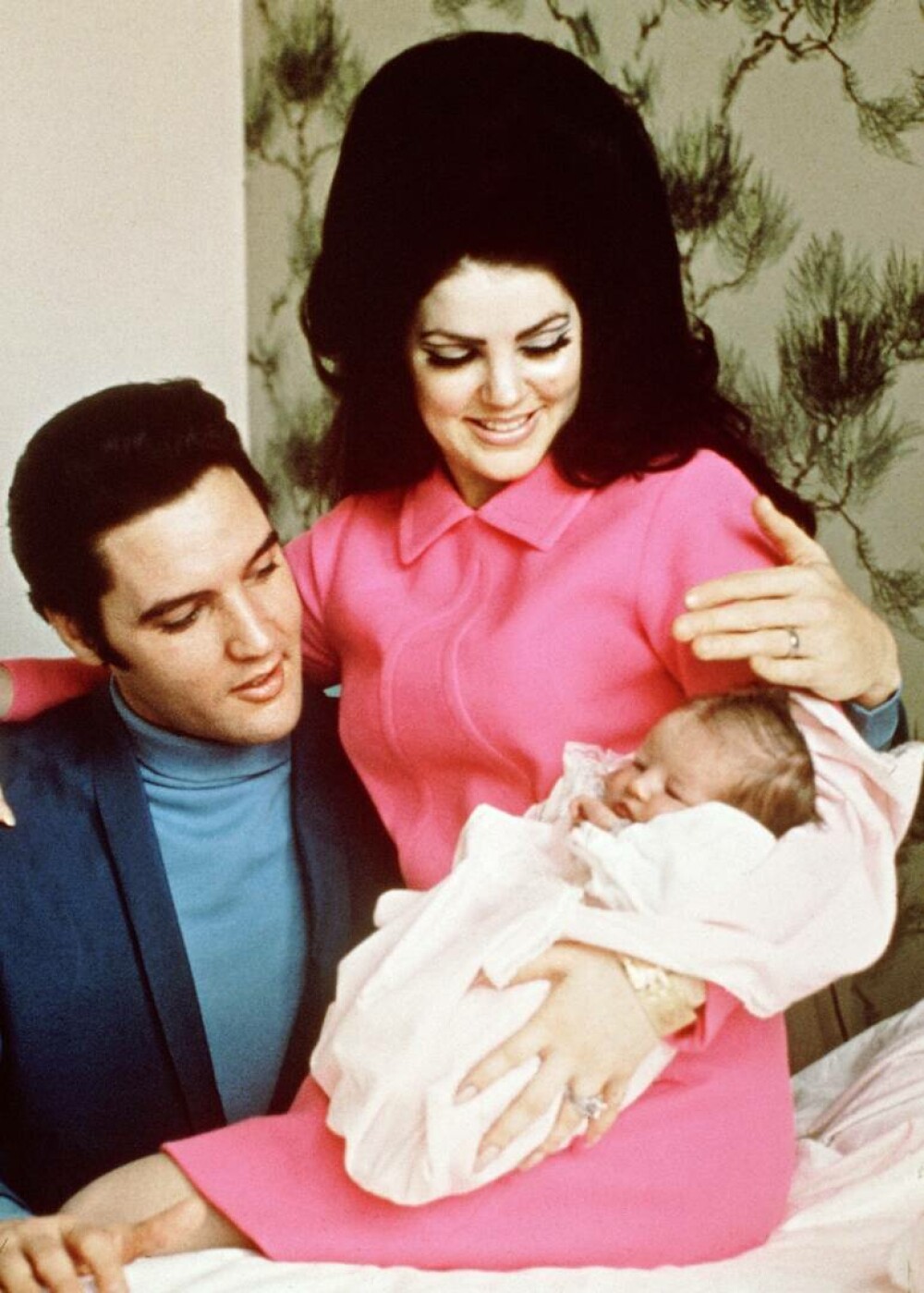 Priscilla Presley a împlinit 80 de ani. Fosta soție a lui Elvis, un simbol al eleganței și discreției. GALERIE FOTO - Imaginea 9