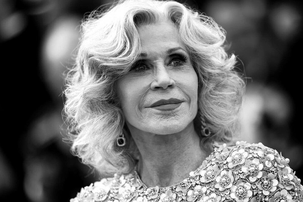 Jane Fonda, apariție spectaculoasă la 87 de ani, pe covorul roșu de la Cannes. GALERIE FOTO - Imaginea 6