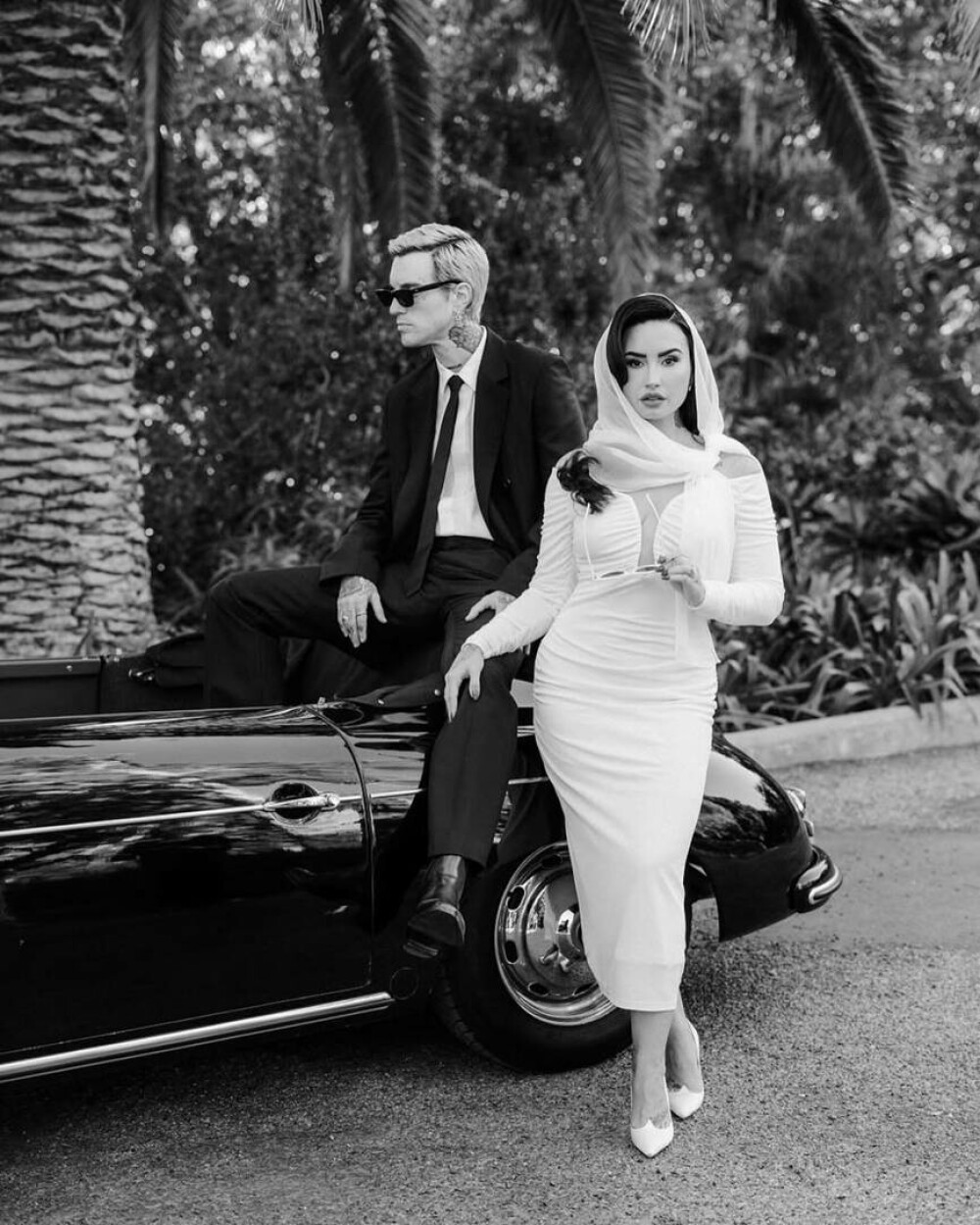 Demi Lovato și partenerul ei, Jutes, s-au căsătorit. Ce rochie a purtat artista. GALERIE FOTO - Imaginea 10