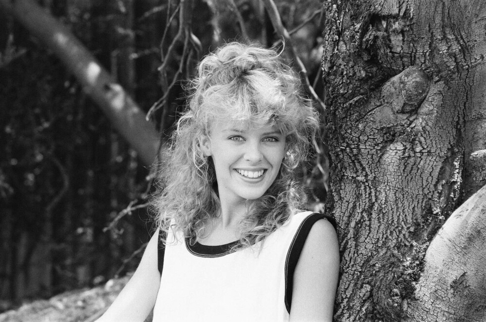 Cântăreaţa şi actriţa Kylie Minogue împlineşte 57 de ani. Cum a devenit un simbol al muzicii pop. GALERIE FOTO - Imaginea 15