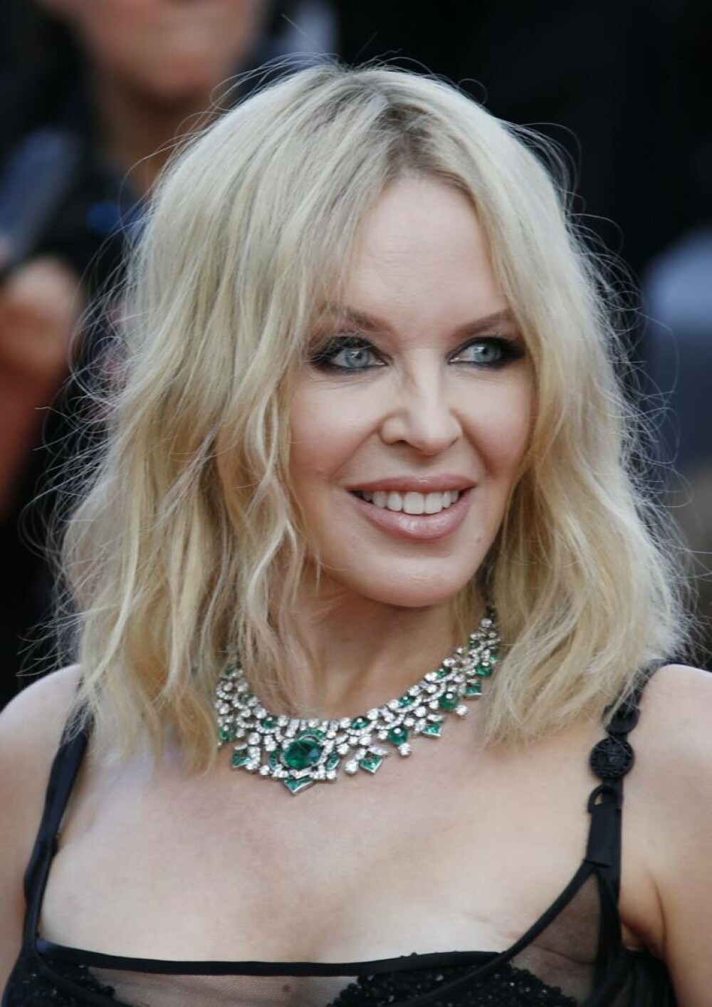 Cântăreaţa şi actriţa Kylie Minogue împlineşte 57 de ani. Cum a devenit un simbol al muzicii pop. GALERIE FOTO - Imaginea 47
