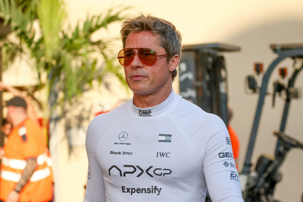 Brad Pitt, primele dezvăluiri după finalizarea divorțului de Angelina Jolie. „Nu cred că a fost ceva atât de important” - Imaginea 61