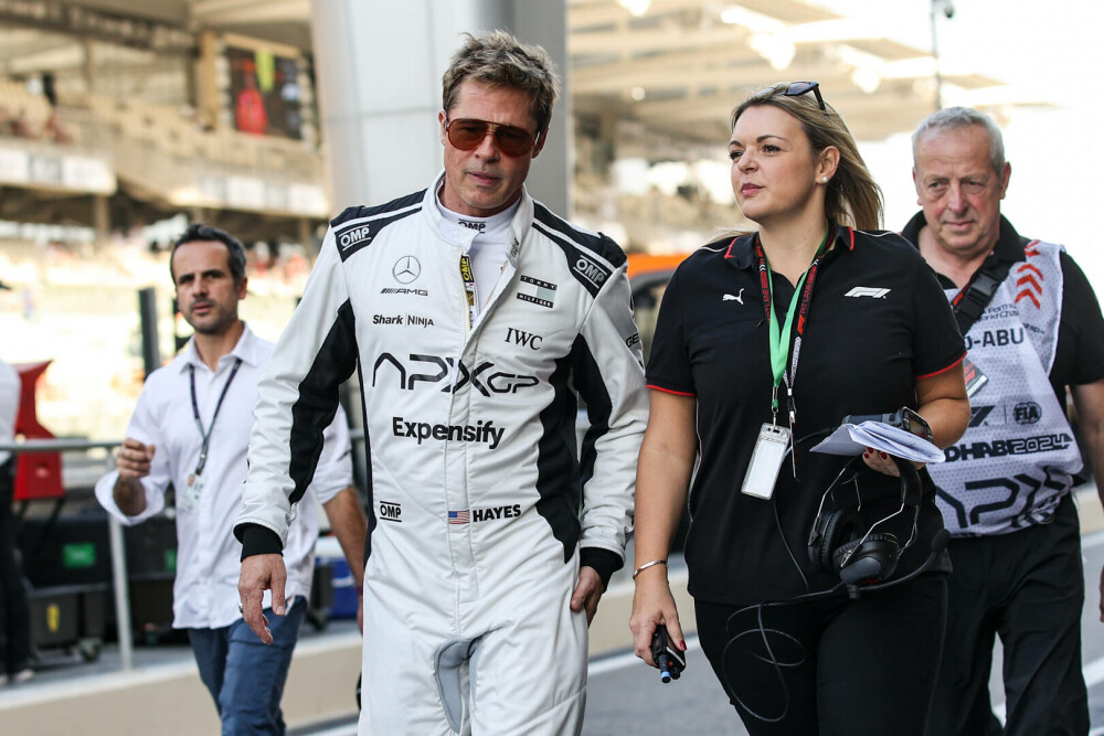 Brad Pitt, primele dezvăluiri după finalizarea divorțului de Angelina Jolie. „Nu cred că a fost ceva atât de important” - Imaginea 69