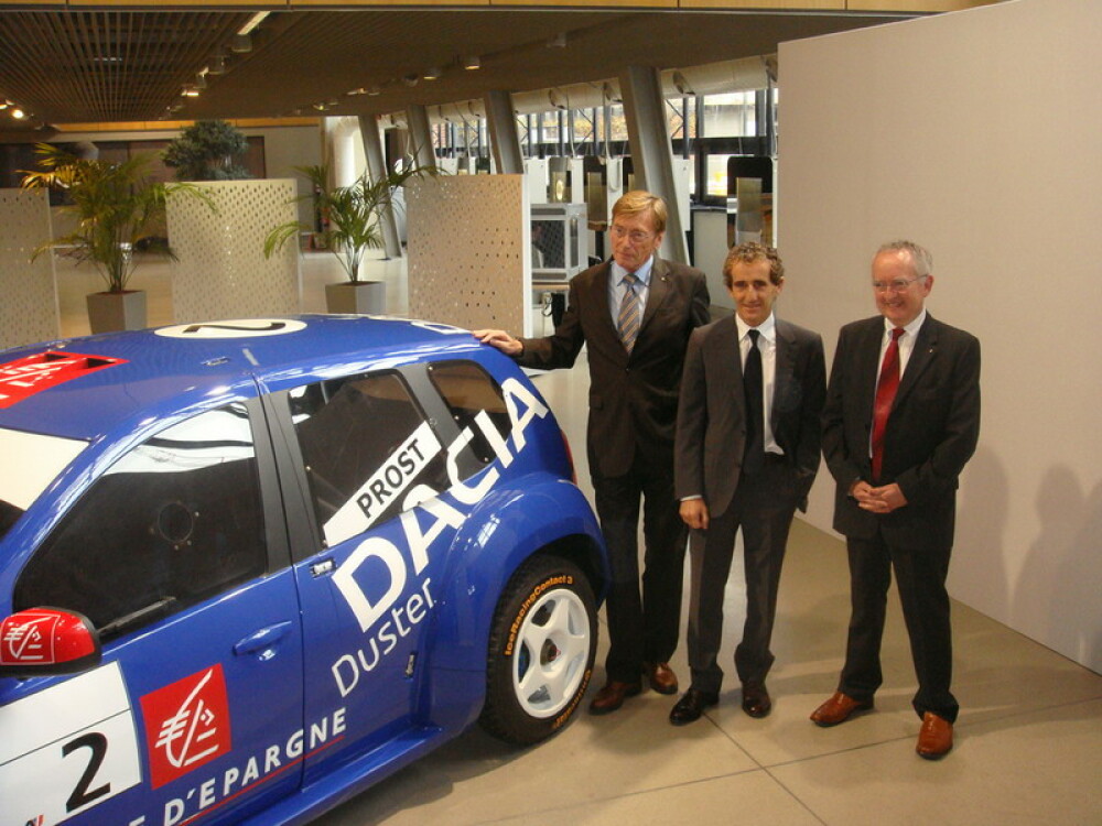 Dacia Duster, lansata la Geneva! Basescu, primul roman care o va conduce - Imaginea 10