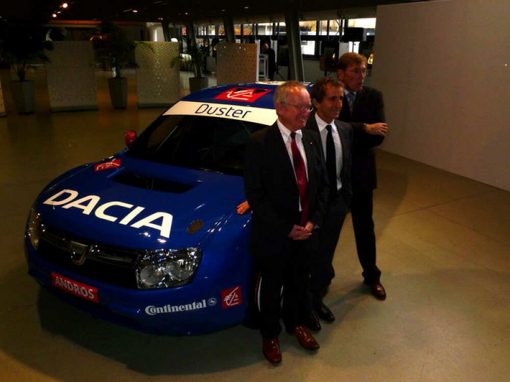 Dacia Duster, lansata la Geneva! Basescu, primul roman care o va conduce - Imaginea 42