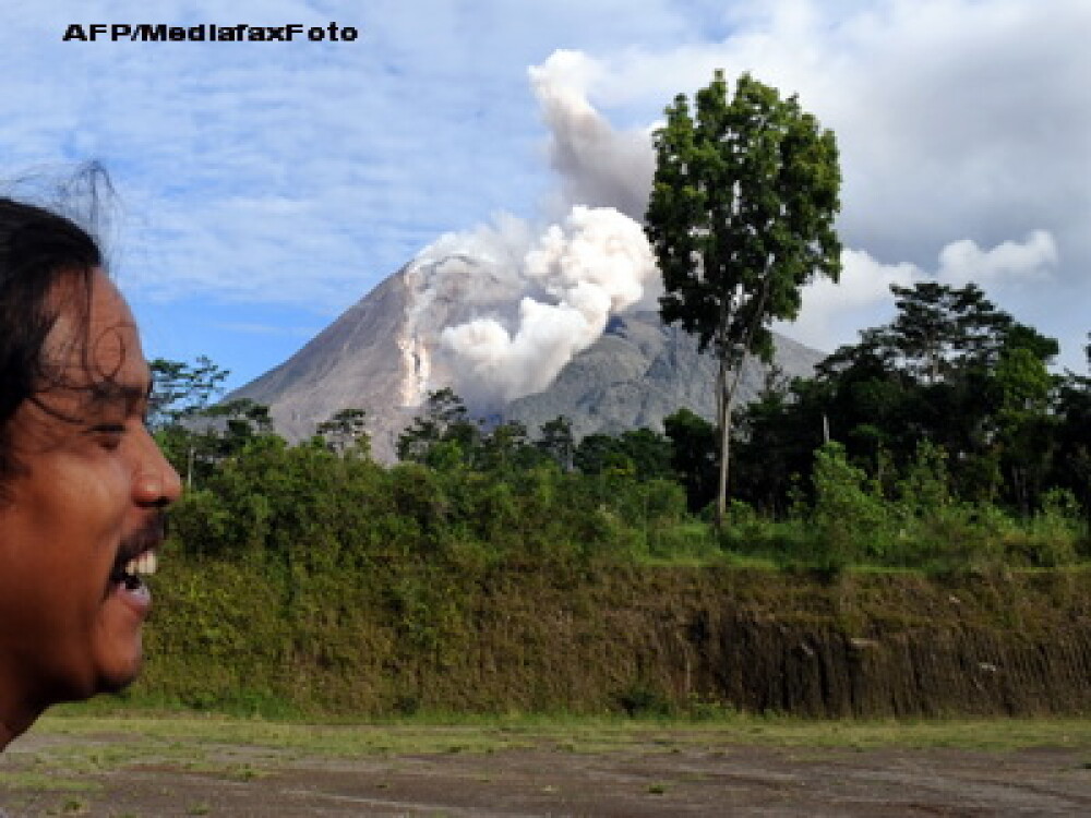 Zeci de mii de oameni sinistrati din cauza vulcanului Merapi! Galerie FOTO - Imaginea 3