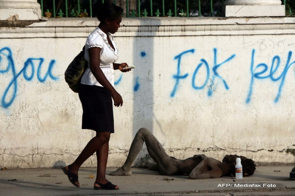 Imaginea mortii in Haiti! Oamenii se sting pe strazi din cauza holerei - Imaginea 1