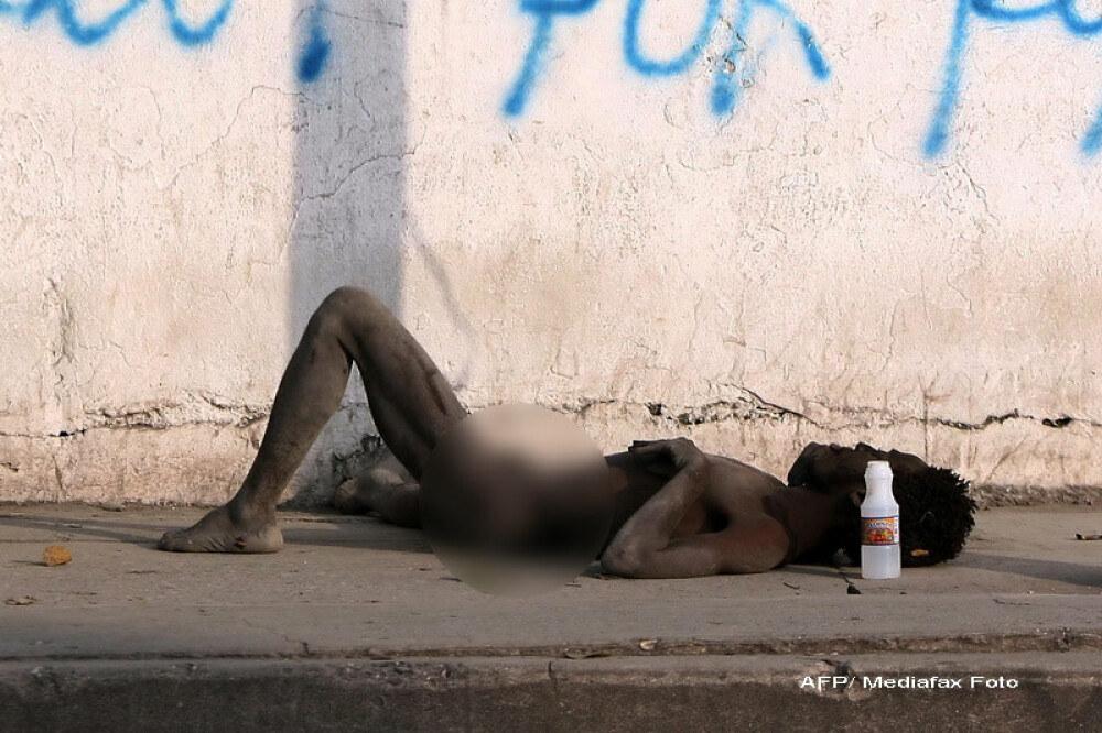 Imaginea mortii in Haiti! Oamenii se sting pe strazi din cauza holerei - Imaginea 6