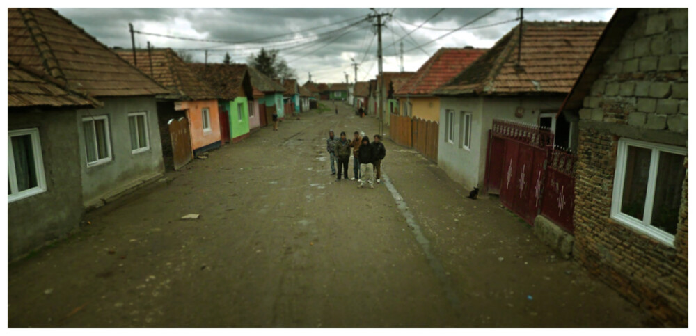 Galerie FOTO. O localitate din Romania, printre cele mai izolate locuri din lume - Imaginea 14