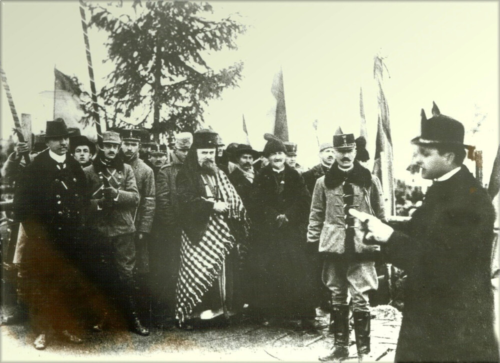 Reportaj Mediafax: Singurele fotografii ale Unirii de la 1918. Povestea de film a fotografului - Imaginea 3