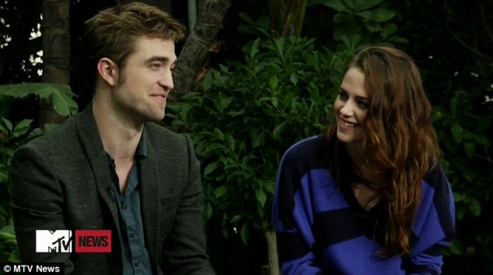 Prima aparitie televizata a cuplului Kristen Stewart-Robert Pattinson dupa despartire. Video - Imaginea 1