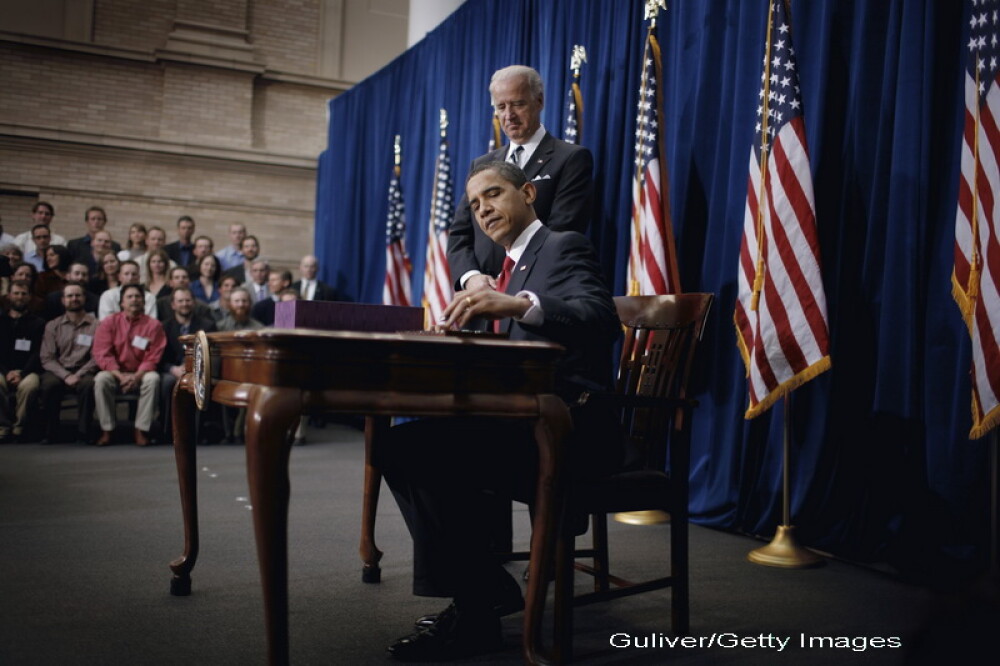 Barack Obama, mandatul singurului presedinte afro-american al SUA, in imagini. GALERIE FOTO - Imaginea 6