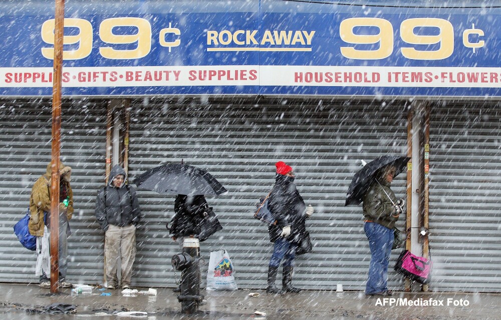 Dupa uraganul Sandy, inca un fenomen extrem loveste New York-ul: furtuna hibernala. Galerie FOTO - Imaginea 4