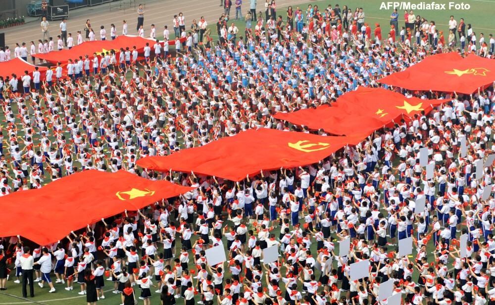 Cel de-al XVIII-lea Congres al Partidului Comunist Chinez. Hu Jintao ii preda puterea lui Xi Jinping - Imaginea 1