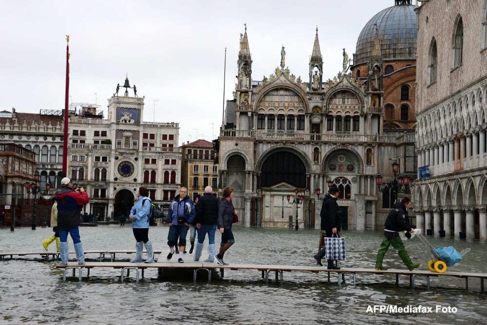 Inundatiile din Venetia au afectat aproape 3 sferturi din suprafata orasului. Imagini spectaculoase - Imaginea 2