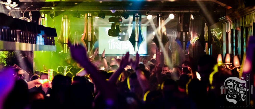 Atmosfera incendiara intr-un club din Timisoara, cu DJ JSebK. Vezi GALERIE FOTO de la eveniment - Imaginea 11