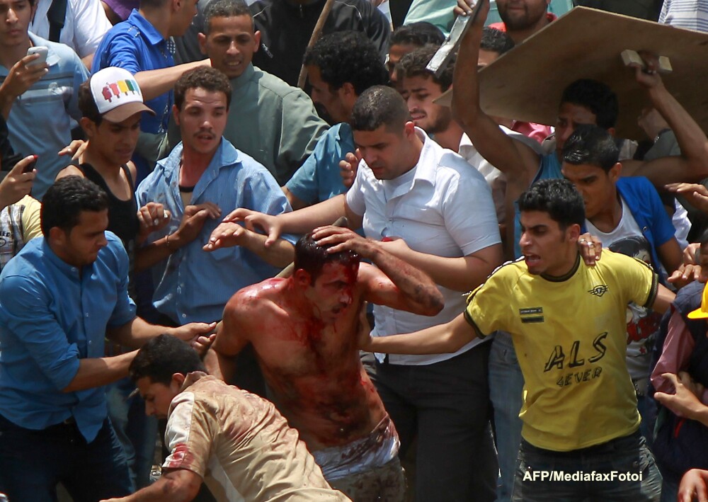 Manifestatii de amploare in Egipt impotriva presedintelui Mohamed Morsi - Imaginea 2