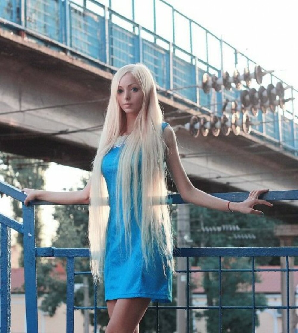 Invazie Barbie in Ucraina. O a treia femeie s-a transformat intr-o adevarata papusa. VIDEO - Imaginea 2