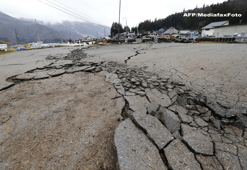 Cutremure in China si Japonia: 4 morti si zeci de raniti. Autoritatile sunt in alerta. GALERIE FOTO - Imaginea 1