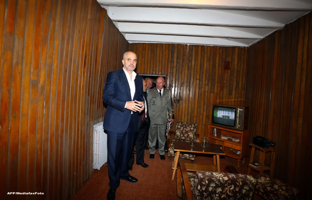 IMAGINI in premiera din bunkerul nuclear top-secret al fostului dictator comunist al Albaniei. Constructia are 106 camere - Imaginea 3