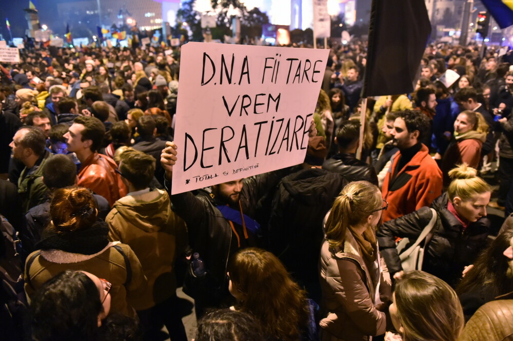 Mesajul transmis in A TREIA ZI de proteste in Bucuresti si in tara. 