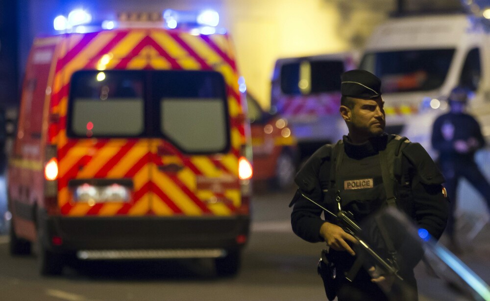 ATENTATE TERORISTE LA PARIS. Bilantul a urcat la 129 de morti. Detalii din ancheta: Teroristii, impartiti in trei echipe - Imaginea 4