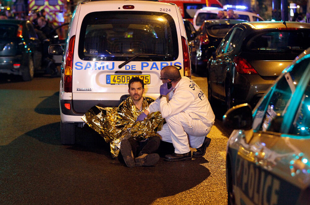 ATENTATE TERORISTE LA PARIS. Bilantul a urcat la 129 de morti. Detalii din ancheta: Teroristii, impartiti in trei echipe - Imaginea 18