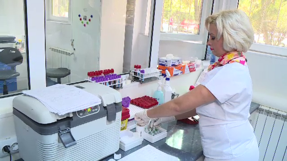 Medicii de la Spitalul Fundeni au donat sânge pentru pacienții lor - Imaginea 1