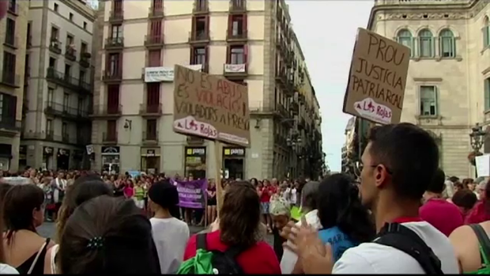 Proteste în Barcelona în cazul minorei violate de 5 bărbați. Ce pedepse au primit agresorii - Imaginea 2