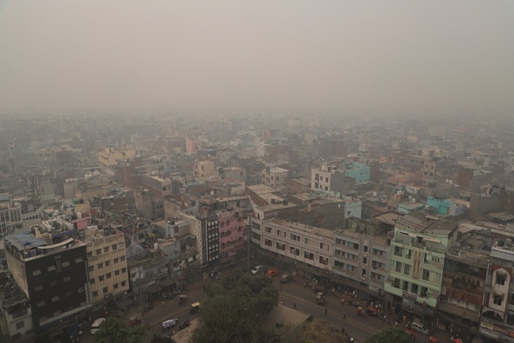 Orașul ”sufocat” de poluare. A fost declarată stare de urgenţă. FOTO - Imaginea 2