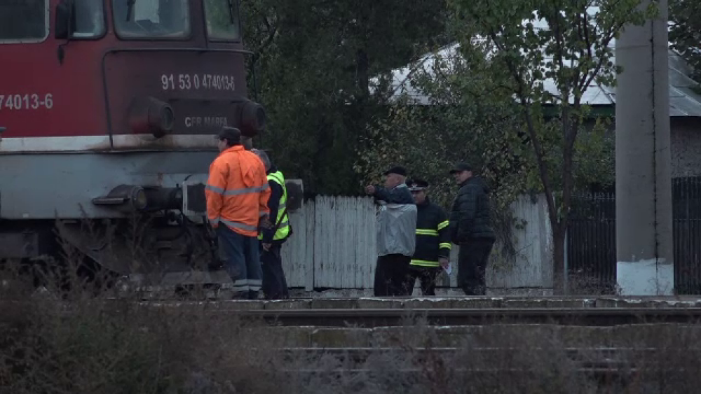 Alertă în Buzău, după ce dintr-un tren a început să curgă acid clorhidric - Imaginea 3