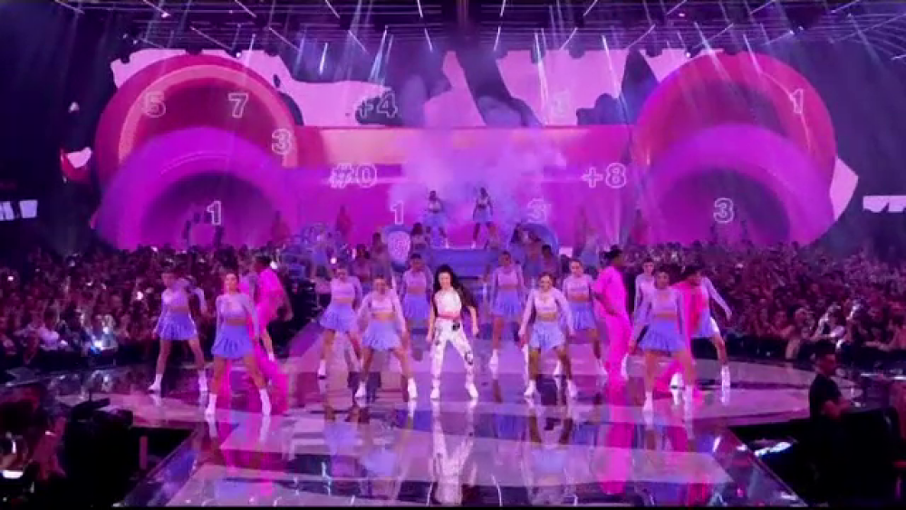 Show incendiar la gala MTV, evenimentul care a adus laolaltă nume grele ale muzicii - Imaginea 3
