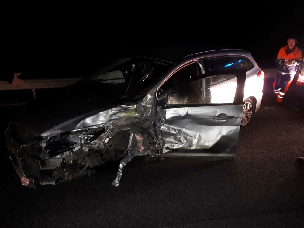 Accident cu 4 mașini în Caransebeș. A fost activat PLANUL ROŞU - Imaginea 1