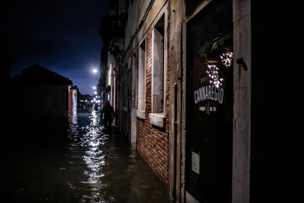 Inundații în Veneția, cele mai grave din ultimii 50 de ani. Două persoane au murit - Imaginea 9