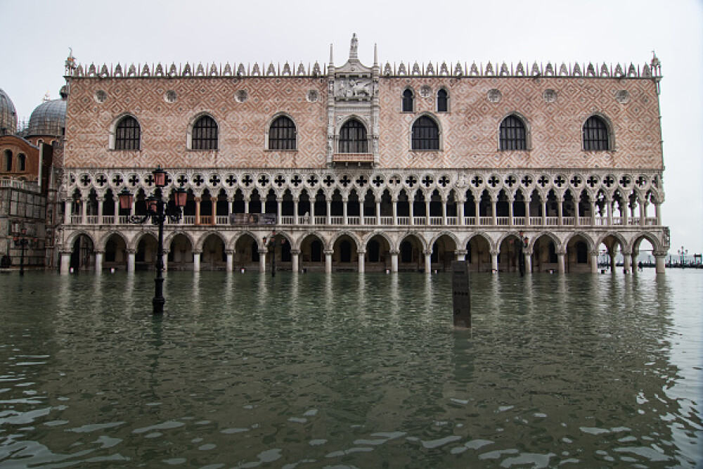 Inundații în Veneția, cele mai grave din ultimii 50 de ani. Două persoane au murit - Imaginea 4