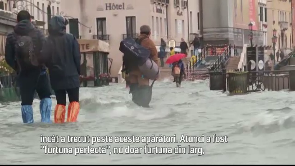 Un nou val de inundații în Veneția. Apele au făcut prăpăd, iar pagubele sunt uriașe - Imaginea 2