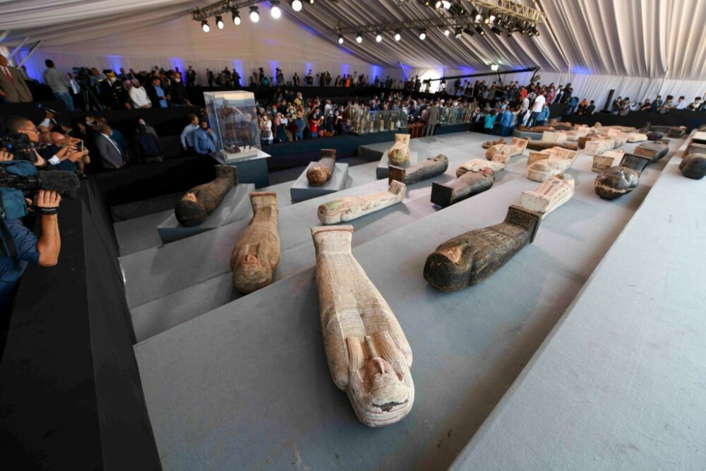 Descoperire istorică în Egipt. 100 de sarcofage vechi de peste 2.000 de ani, găsite în stare intactă - Imaginea 4