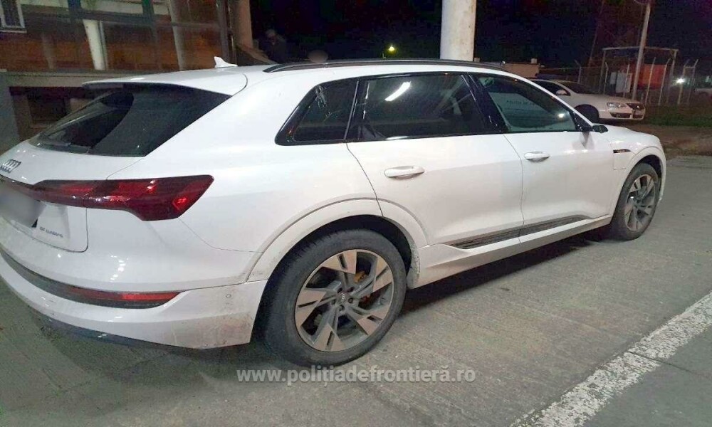 Un bulgar care a acceptat să aducă un Audi E-Tron în România a rămas fără mașină pe drum. Ce a pățit în Galați - Imaginea 3