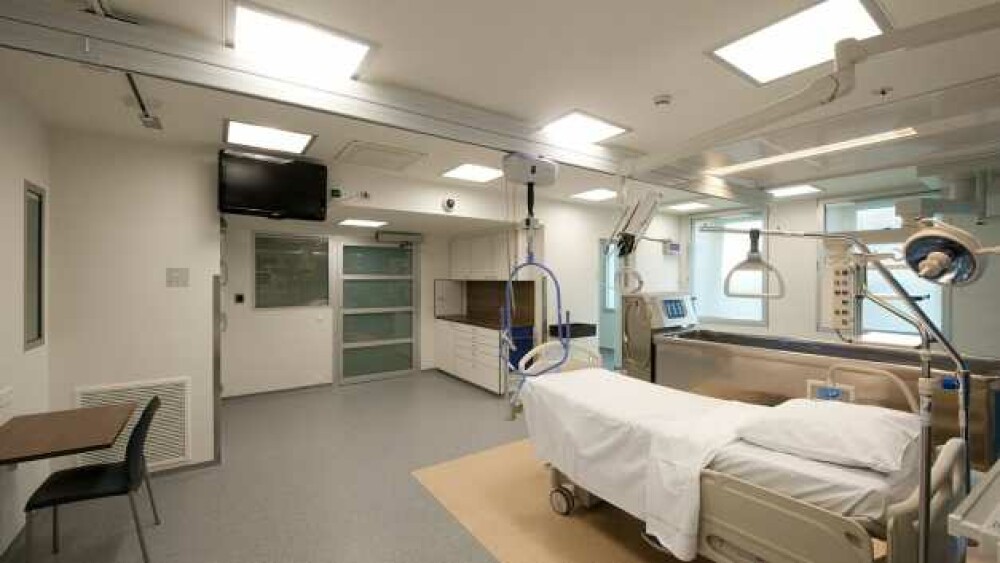 FOTO. Cum arată spitalul din Belgia unde a fost dus medicul erou de la Piatra Neamţ - Imaginea 2