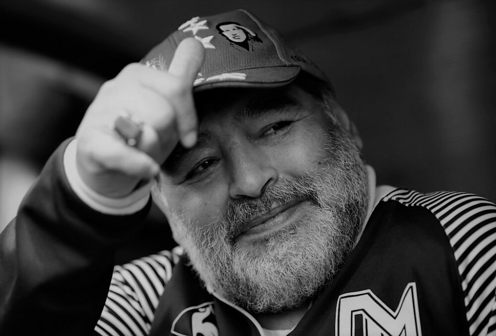 Fostul mare fotbalist Diego Maradona a murit la vârsta de 60 de ani - Imaginea 1