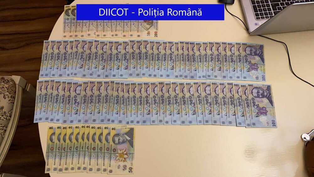 FOTO. Sistemul prin care contrabandiștii din Suceava își schimbau în mers plăcuţele de înmatriculare - Imaginea 7