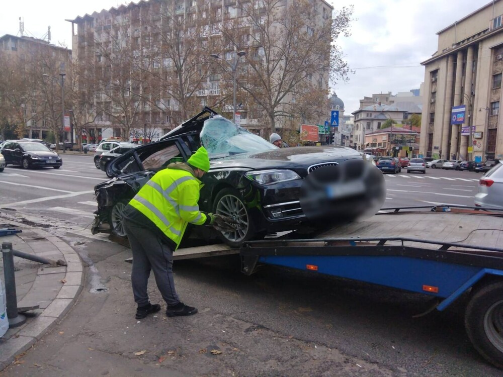 Șoferul băut și drogat care a intrat cu mașina într-un stâlp pe Bulevardul Magheru, reţinut de procurori - Imaginea 2