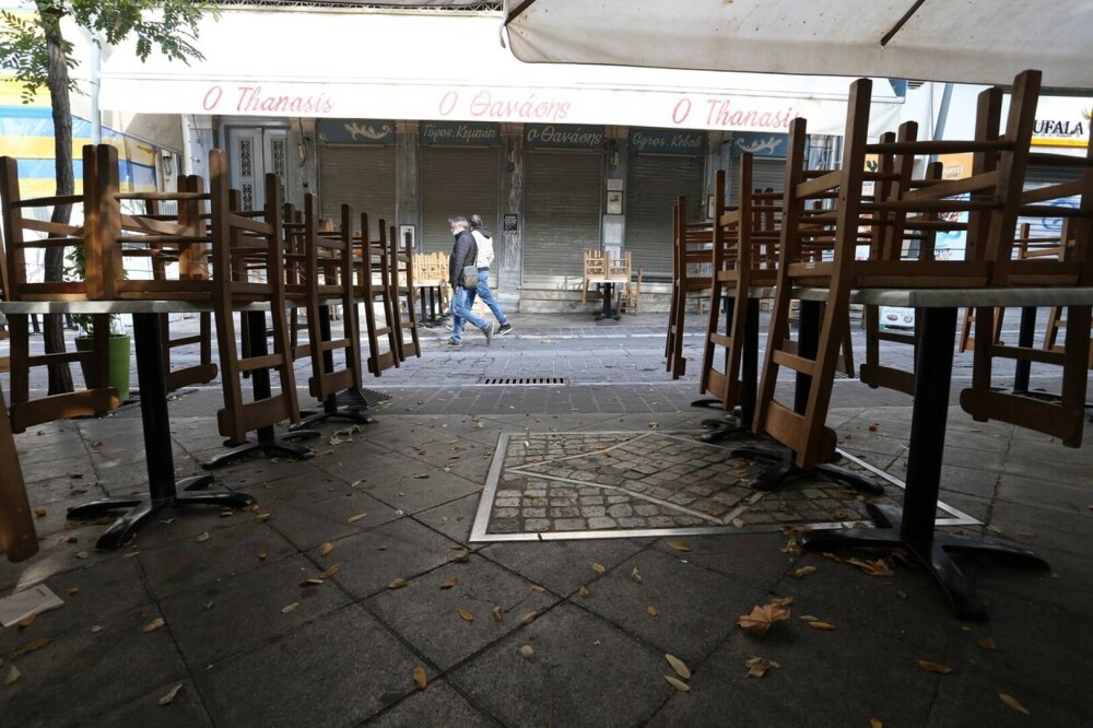 GALERIE FOTO Protest inedit în Grecia. Patronii și-au închis restaurantele după adoptarea noilor măsuri anti-Covid - Imaginea 3