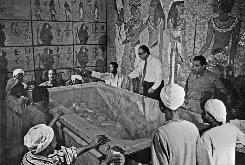 Ce este, de fapt, „blestemul lui Tutankhamon”. Peste 20 de oameni au murit după ce i-au deschis mormântul. GALERIE FOTO - Imaginea 4