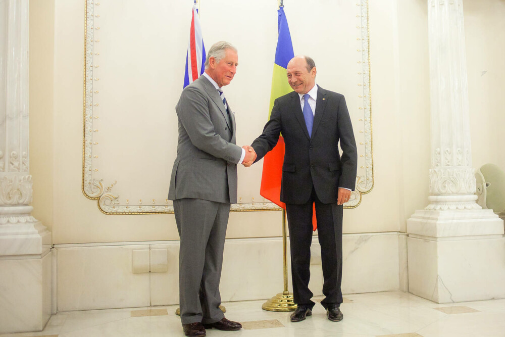 Traian Băsescu împlinește 71 de ani. Imagini inedite cu fostul președinte. GALERIE FOTO - Imaginea 12