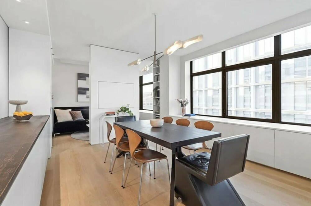 Daniel Radcliffe, actorul din Harry Potter, și-a vândut apartamentul din Manhattan. Cum arată locuința de lux | GALERIE FOTO - Imaginea 6