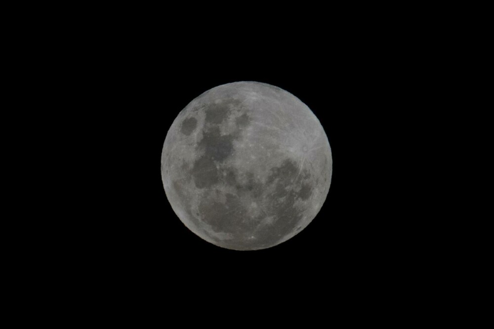 Imagini spectaculoase cu eclipsa totală de Lună | GALERIE FOTO - Imaginea 10