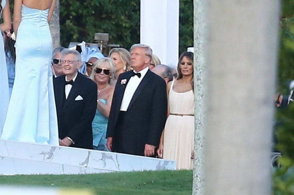 Donald Trump și-a dus la altar fiica cea mică. Cine este ginerele fostului președinte al SUA | GALERIE FOTO - Imaginea 8